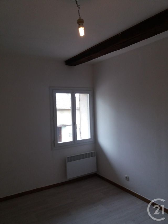 Afficher la photo en grand Appartement F4 à louer - 4 pièces - 74.25 m2 - ST VIVIEN DE MEDOC - 33 - AQUITAINE - Century 21 Agence Biran