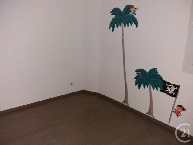 Afficher la photo en grand Appartement F4 à louer - 4 pièces - 74.25 m2 - ST VIVIEN DE MEDOC - 33 - AQUITAINE - Century 21 Agence Biran