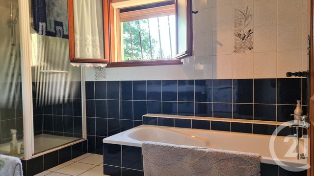 Afficher la photo en grand maison à vendre - 5 pièces - 177.72 m2 - LESPARRE MEDOC - 33 - AQUITAINE - Century 21 Agence Biran