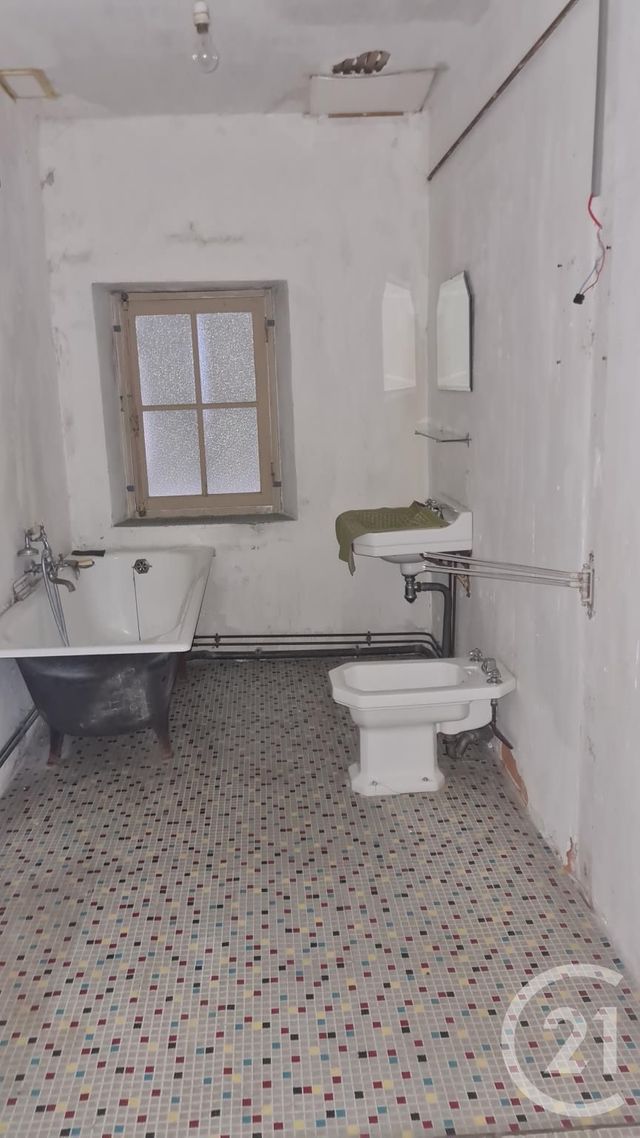 Afficher la photo en grand maison à vendre - 4 pièces - 160.54 m2 - ST SEURIN DE CADOURNE - 33 - AQUITAINE - Century 21 Agence Biran
