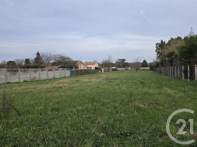 terrain à vendre - 689.0 m2 - COUQUEQUES - 33 - AQUITAINE - Century 21 Agence Biran