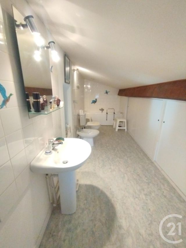 Afficher la photo en grand maison à vendre - 4 pièces - 212.78 m2 - LESPARRE MEDOC - 33 - AQUITAINE - Century 21 Agence Biran