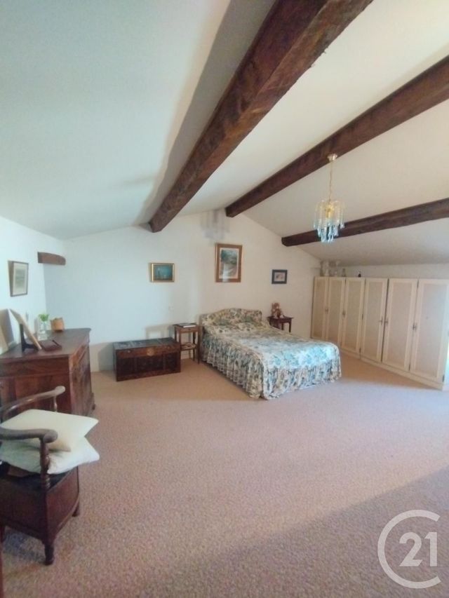 Afficher la photo en grand maison à vendre - 4 pièces - 212.78 m2 - LESPARRE MEDOC - 33 - AQUITAINE - Century 21 Agence Biran