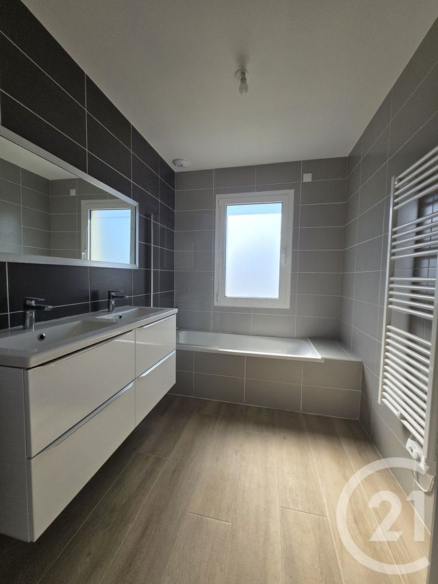 maison à vendre - 4 pièces - 104.0 m2 - GAILLAN EN MEDOC - 33 - AQUITAINE - Century 21 Agence Biran