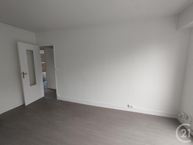 Appartement F4 à louer - 4 pièces - 72.5 m2 - HOURTIN - 33 - AQUITAINE - Century 21 Agence Biran
