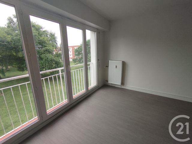 Appartement F4 à louer - 4 pièces - 72.5 m2 - HOURTIN - 33 - AQUITAINE - Century 21 Agence Biran