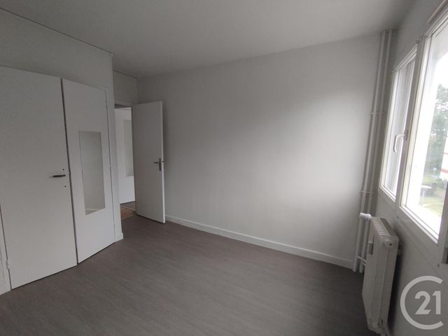 Appartement F4 à louer - 4 pièces - 72.5 m2 - HOURTIN - 33 - AQUITAINE - Century 21 Agence Biran