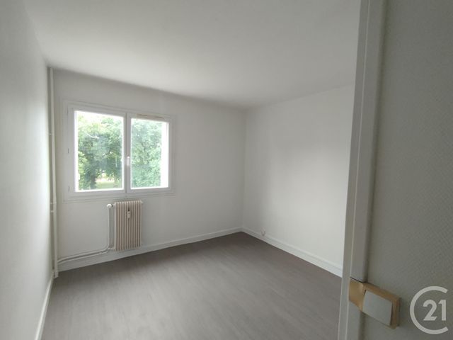 Appartement F4 à louer - 4 pièces - 72.5 m2 - HOURTIN - 33 - AQUITAINE - Century 21 Agence Biran