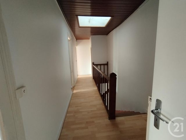 maison à louer - 4 pièces - 116.0 m2 - ST VIVIEN DE MEDOC - 33 - AQUITAINE - Century 21 Agence Biran