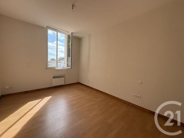Appartement F3 à louer - 3 pièces - 74.53 m2 - ST VIVIEN DE MEDOC - 33 - AQUITAINE - Century 21 Agence Biran