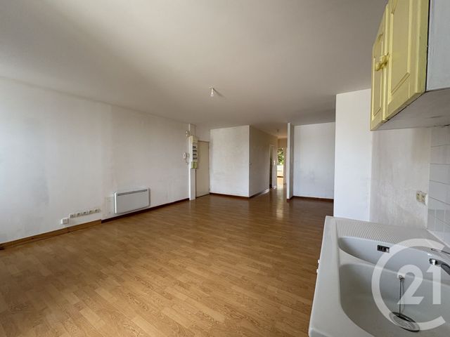 Appartement F3 à louer - 3 pièces - 74.53 m2 - ST VIVIEN DE MEDOC - 33 - AQUITAINE - Century 21 Agence Biran