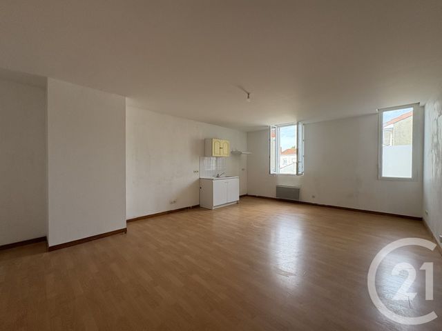Appartement F3 à louer - 3 pièces - 74.53 m2 - ST VIVIEN DE MEDOC - 33 - AQUITAINE - Century 21 Agence Biran