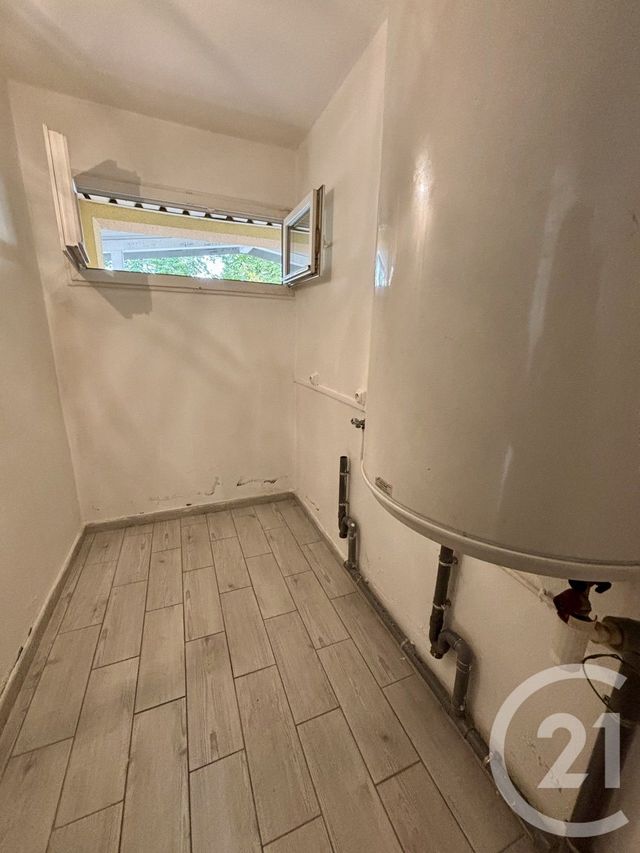 Appartement F3 à louer - 3 pièces - 59.31 m2 - HOURTIN - 33 - AQUITAINE - Century 21 Agence Biran