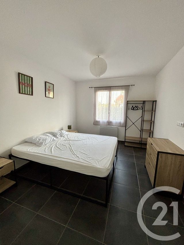 Afficher la photo en grand maison à louer - 4 pièces - 99.38 m2 - HOURTIN - 33 - AQUITAINE - Century 21 Agence Biran