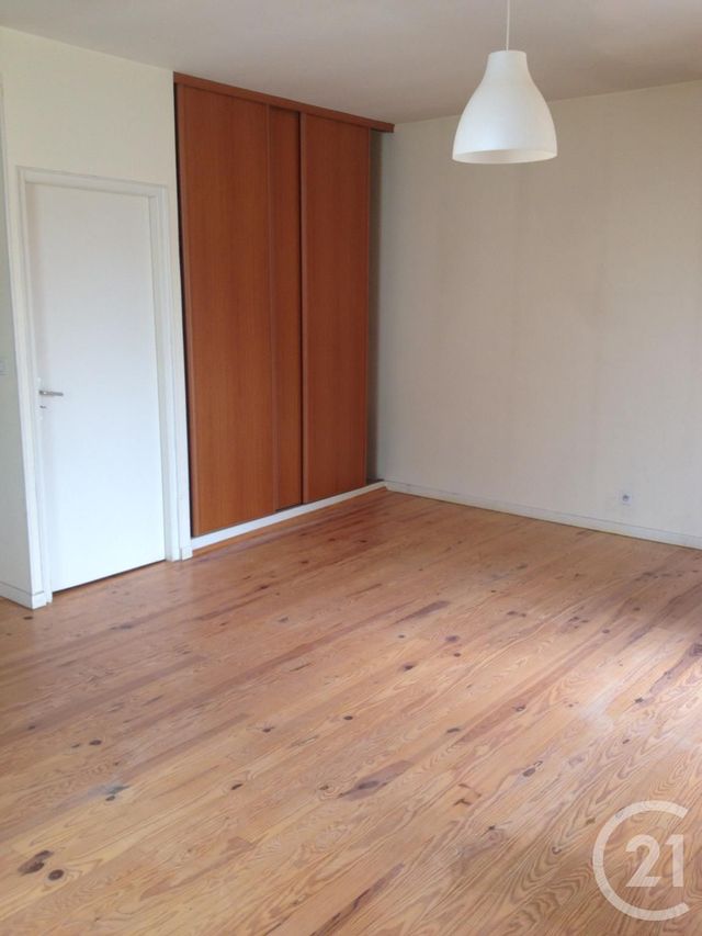 Afficher la photo en grand Appartement F2 à louer - 2 pièces - 51.88 m2 - LESPARRE MEDOC - 33 - AQUITAINE - Century 21 Agence Biran