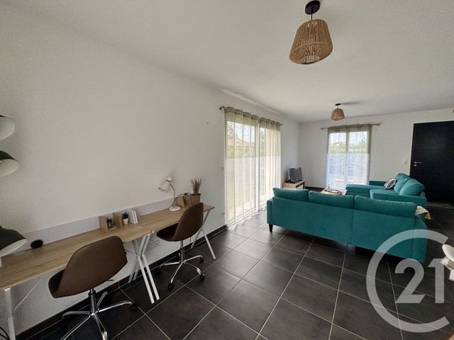 maison à louer - 4 pièces - 99.38 m2 - HOURTIN - 33 - AQUITAINE - Century 21 Agence Biran