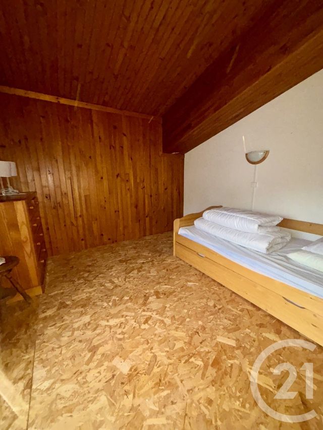 Appartement T2 à louer - 2 pièces - 26.89 m2 - CARCANS - 33 - AQUITAINE - Century 21 Agence Biran