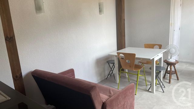 Appartement T2 à louer - 2 pièces - 26.89 m2 - CARCANS - 33 - AQUITAINE - Century 21 Agence Biran