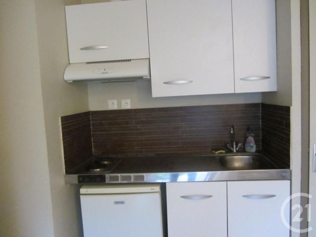 Appartement F2 à louer - 2 pièces - 27.38 m2 - HOURTIN - 33 - AQUITAINE - Century 21 Agence Biran