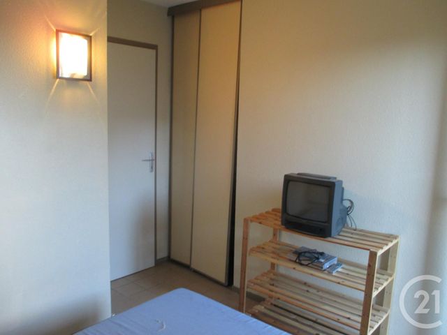 Appartement F2 à louer - 2 pièces - 27.38 m2 - HOURTIN - 33 - AQUITAINE - Century 21 Agence Biran