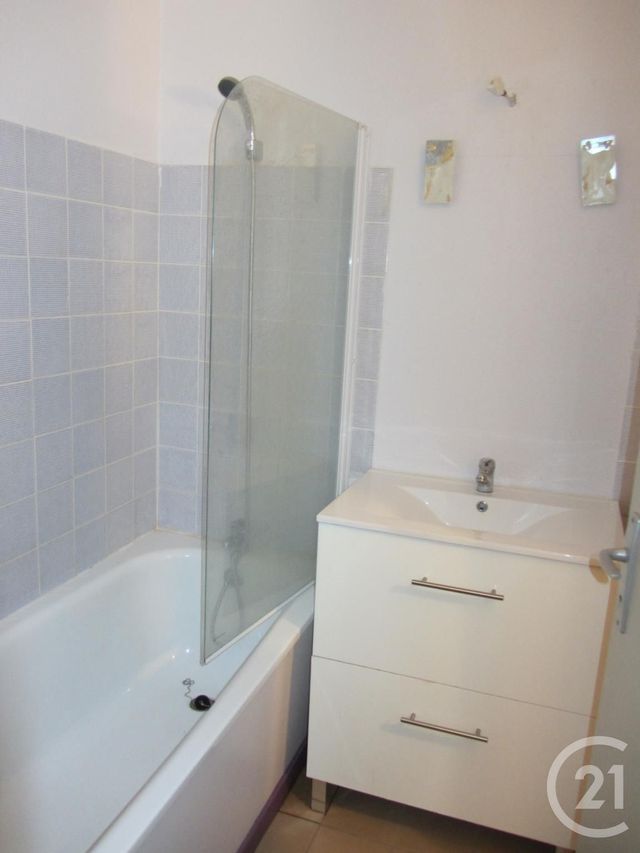 Appartement F2 à louer - 2 pièces - 27.38 m2 - HOURTIN - 33 - AQUITAINE - Century 21 Agence Biran