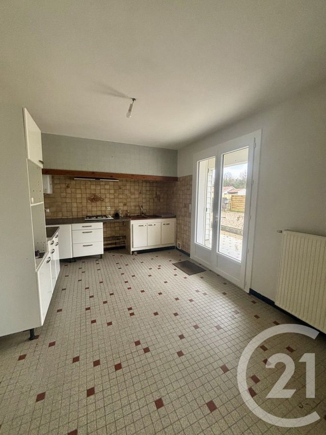 maison à louer - 3 pièces - 62.3 m2 - HOURTIN - 33 - AQUITAINE - Century 21 Agence Biran