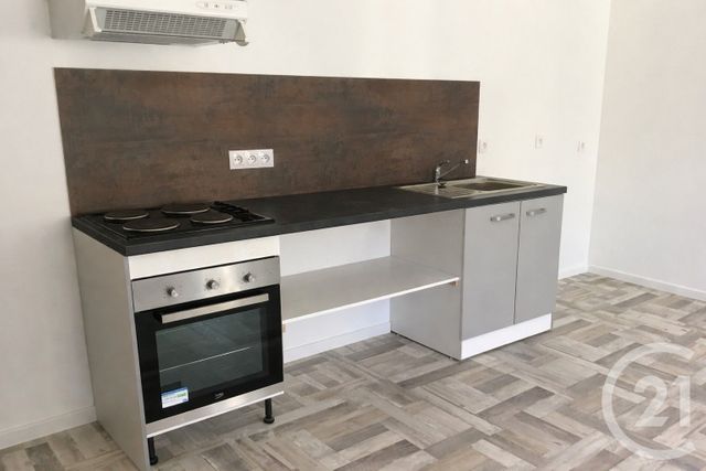 Appartement Studio à louer - 2 pièces - 32.68 m2 - ST LAURENT MEDOC - 33 - AQUITAINE - Century 21 Agence Biran