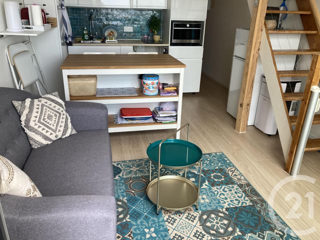 Appartement Duplex à louer - 3 pièces - 32.77 m2 - HOURTIN - 33 - AQUITAINE - Century 21 Agence Biran