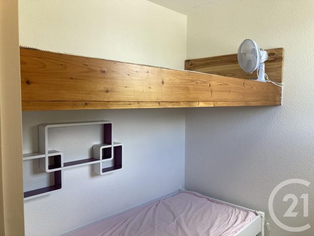 Appartement Duplex à louer - 3 pièces - 32.77 m2 - HOURTIN - 33 - AQUITAINE - Century 21 Agence Biran