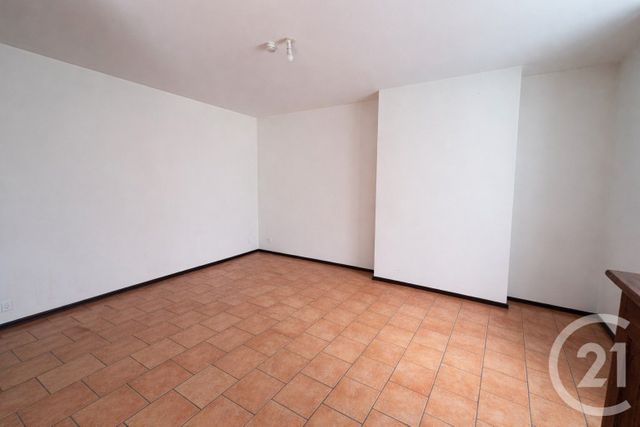 Appartement F2 à louer - 2 pièces - 48.4 m2 - LESPARRE MEDOC - 33 - AQUITAINE - Century 21 Agence Biran
