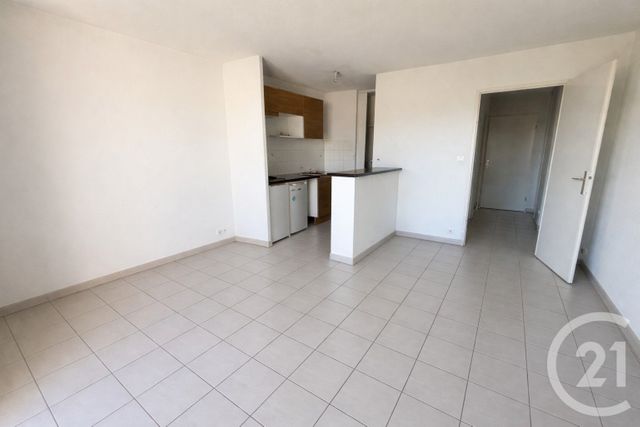 Appartement T2 à louer - 2 pièces - 43.18 m2 - ST LAURENT MEDOC - 33 - AQUITAINE - Century 21 Agence Biran