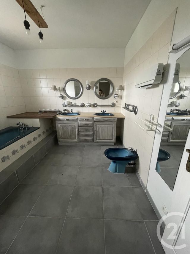 Appartement F5 à louer - 5 pièces - 130.6 m2 - MARGAUX CANTENAC - 33 - AQUITAINE - Century 21 Agence Biran