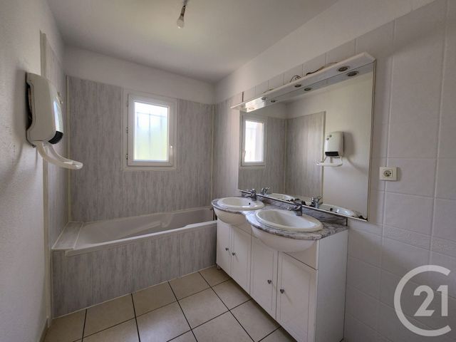 maison à vendre - 5 pièces - 125.01 m2 - LESPARRE MEDOC - 33 - AQUITAINE - Century 21 Agence Biran