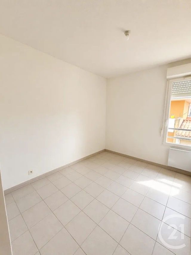 Appartement F3 à louer - 3 pièces - 53.3 m2 - LESPARRE MEDOC - 33 - AQUITAINE - Century 21 Agence Biran